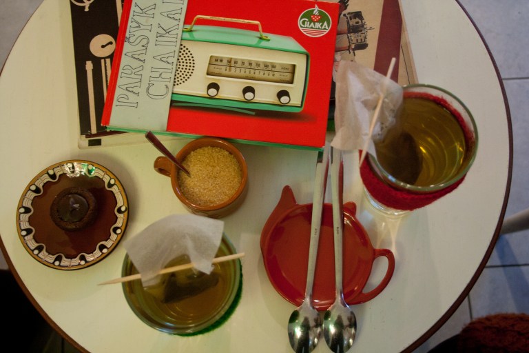 Mint and cinnamon tea in Chaika