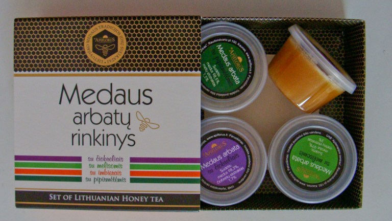 A set of Lithuanian honey tea
